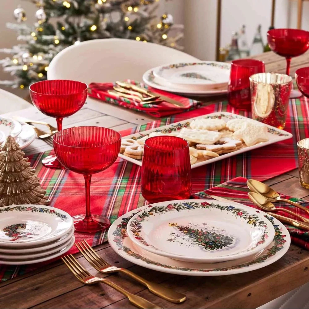 SUR LA TABLE Holiday Wonder Napkins PLAID Tartan CHRISTMAS 100% Cotton Set of 4